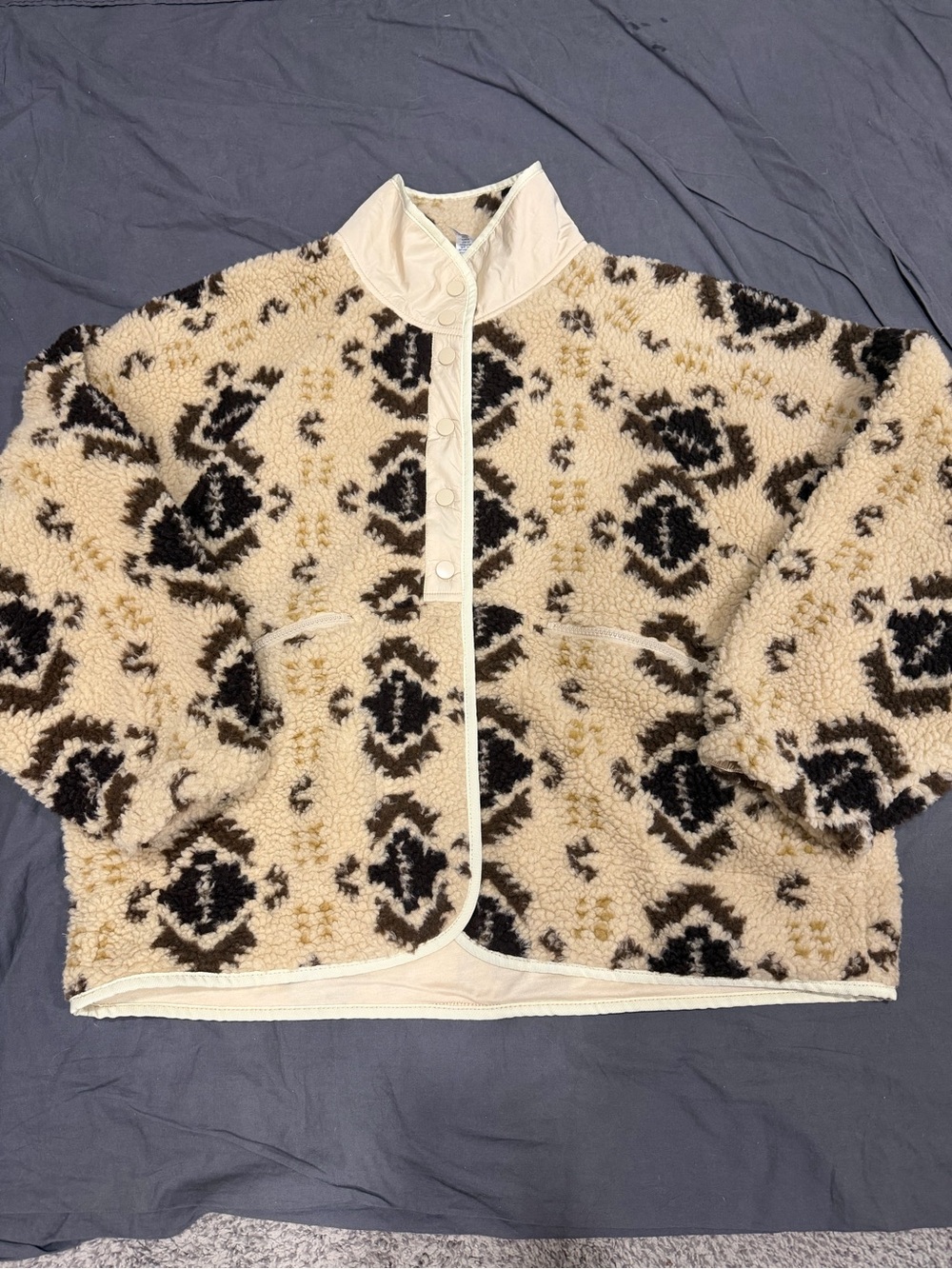 ZYIA Cream Sherpa Jacket with Black and Brown Pattern